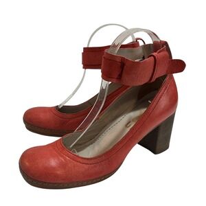 MJUS‎ Size 8 Orange Ankle Strap Leather Chunky Heel Shoes
